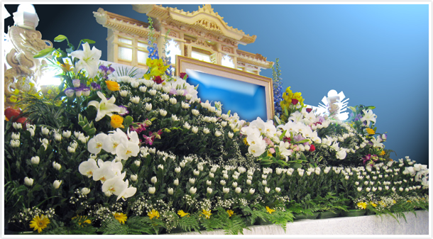 約130万での生花祭壇例